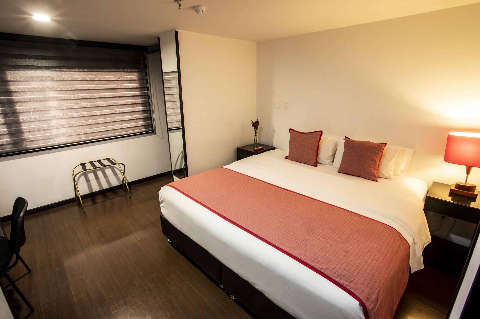 Hotel Sheridan Bogota Exterior photo