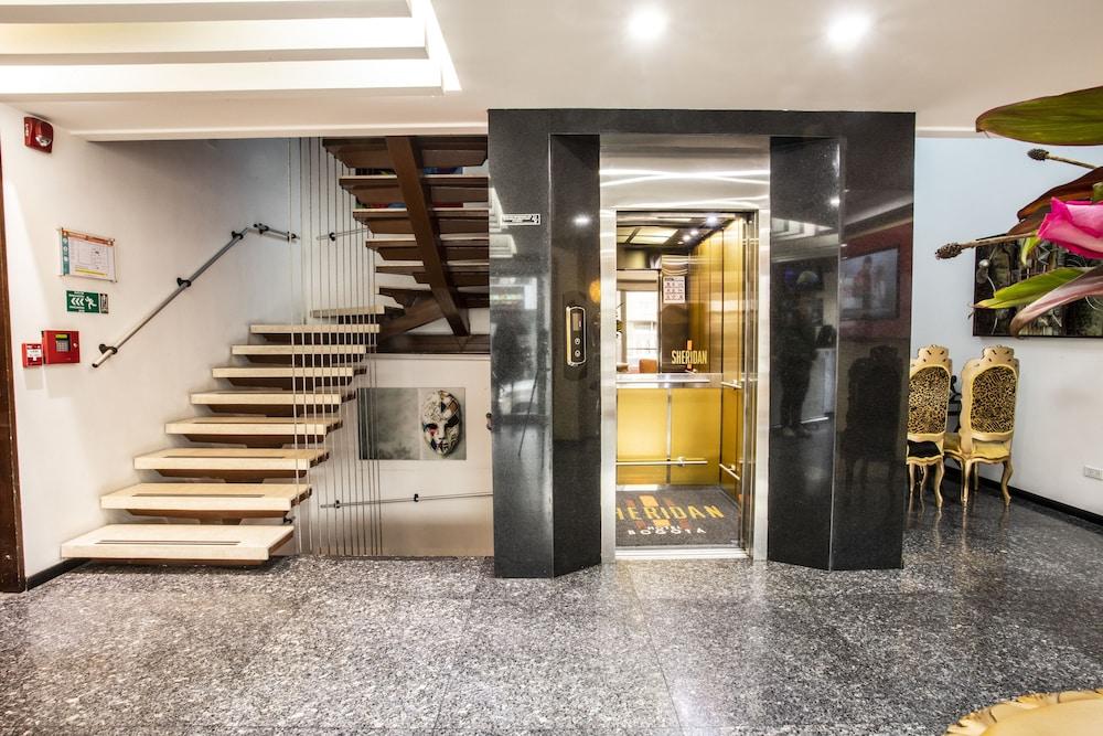 Hotel Sheridan Bogota Exterior photo